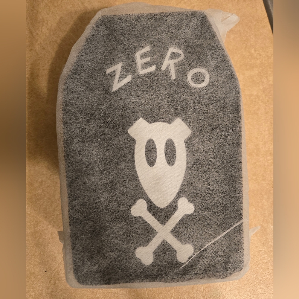 Black and White Zero Skull Bag